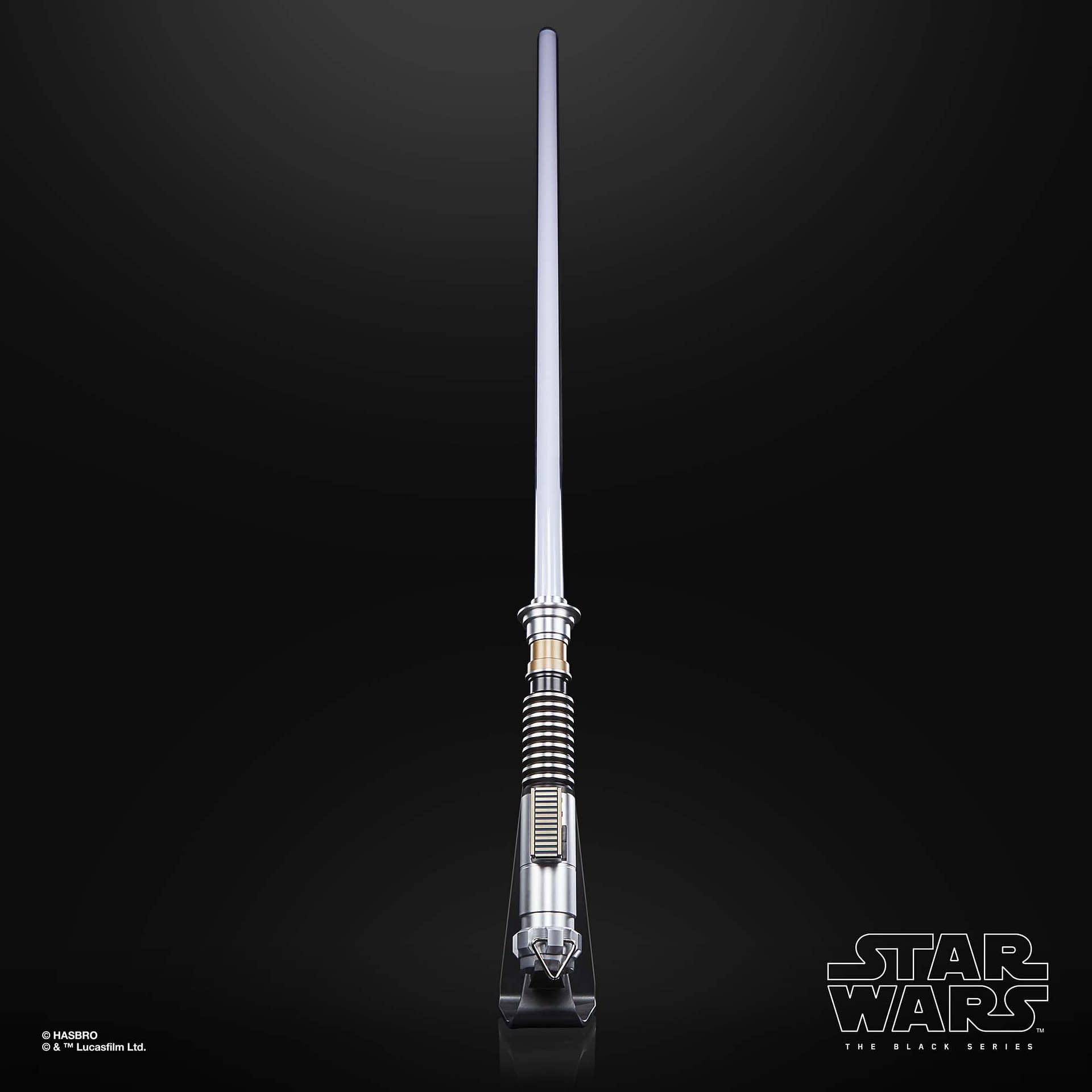 Star Wars ROTJ Luke Skywalker Force FX Lightsaber Debuts from Hasbro